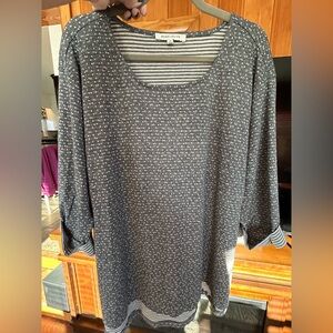 Rose & Olive grey and black soft and comfortable, very versatile.